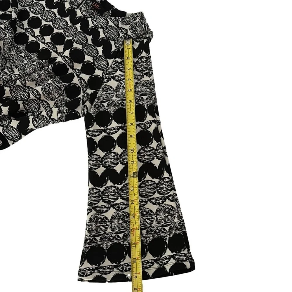 ILE New York Long Sleeve Shift Dress, Size 12, Black & Winter White - Picture 8 of 10